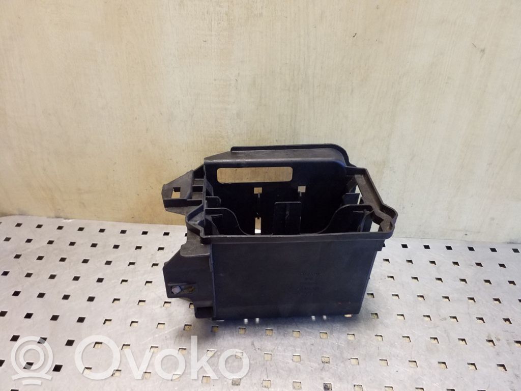 Other interior part   8Z0907355