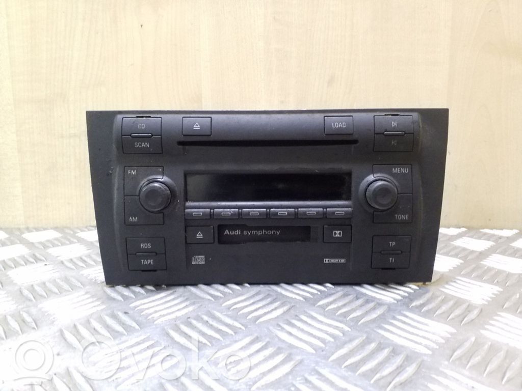 Audi A6 Allroad C5 Panel / Radioodtwarzacz CD/DVD/GPS 