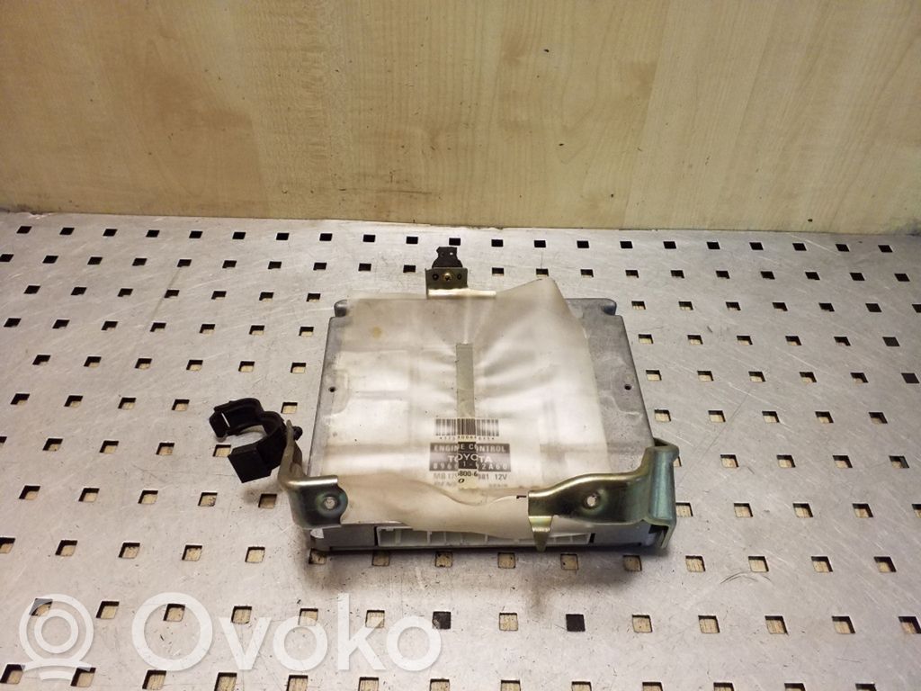 Toyota Corolla E120 E130 Engine control unit/module 