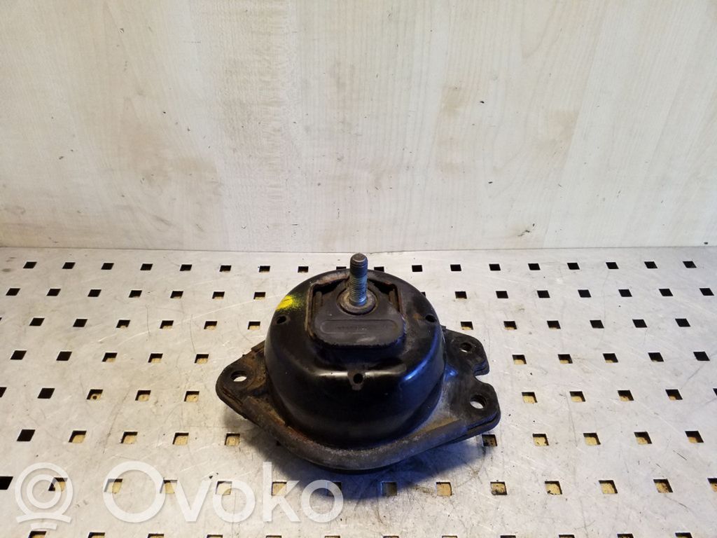 Renault Laguna II Engine mount bracket 