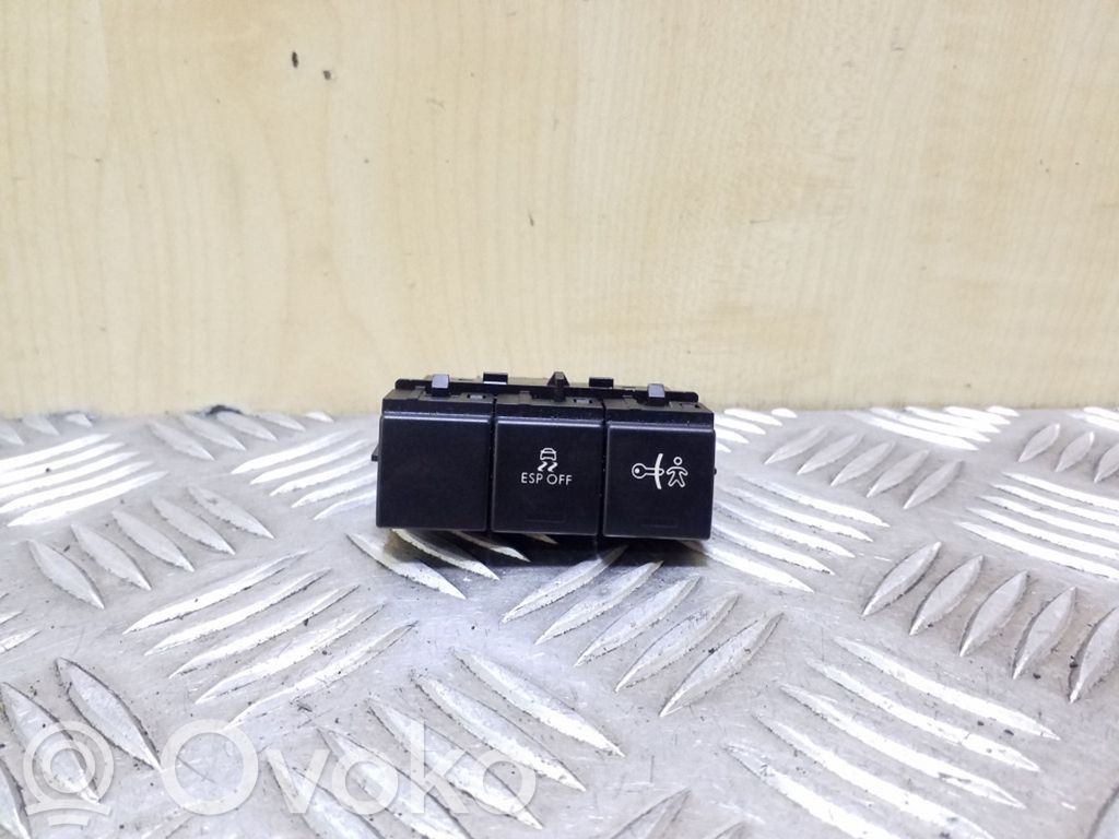 Peugeot 5008 ESP (stability program) switch 