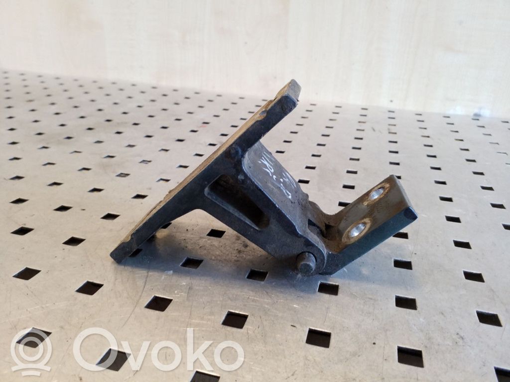 Audi A8 S8 D2 4D Front door upper hinge 