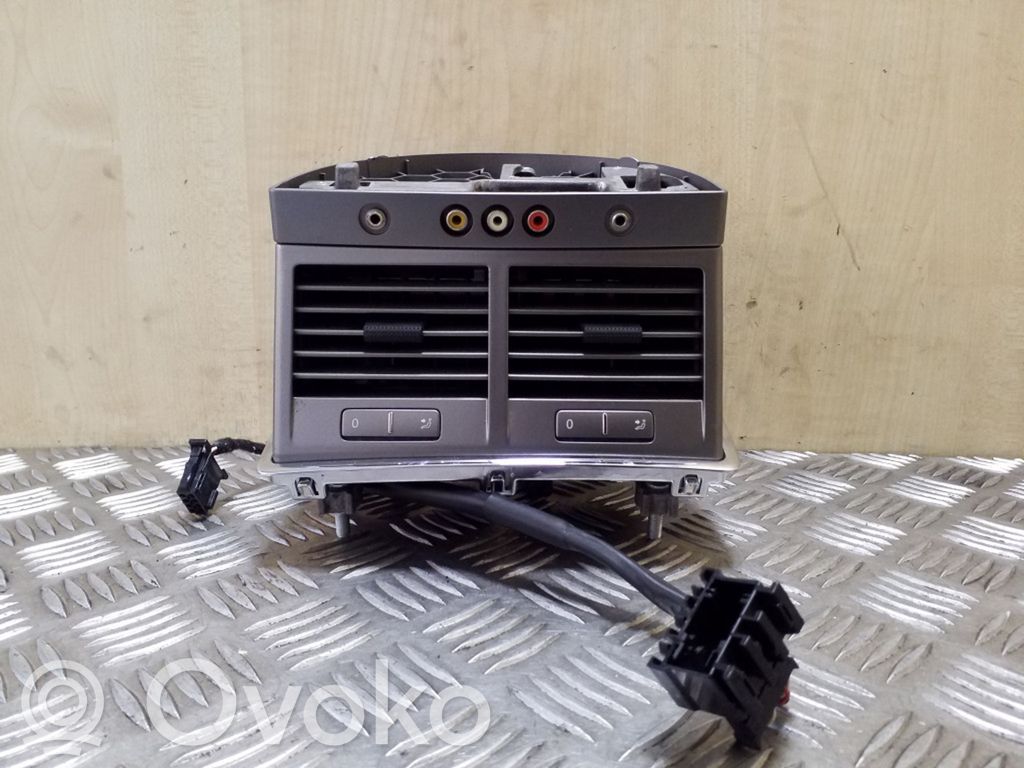 Volkswagen Phaeton Kratka nawiewu tylna tunelu środkowego 