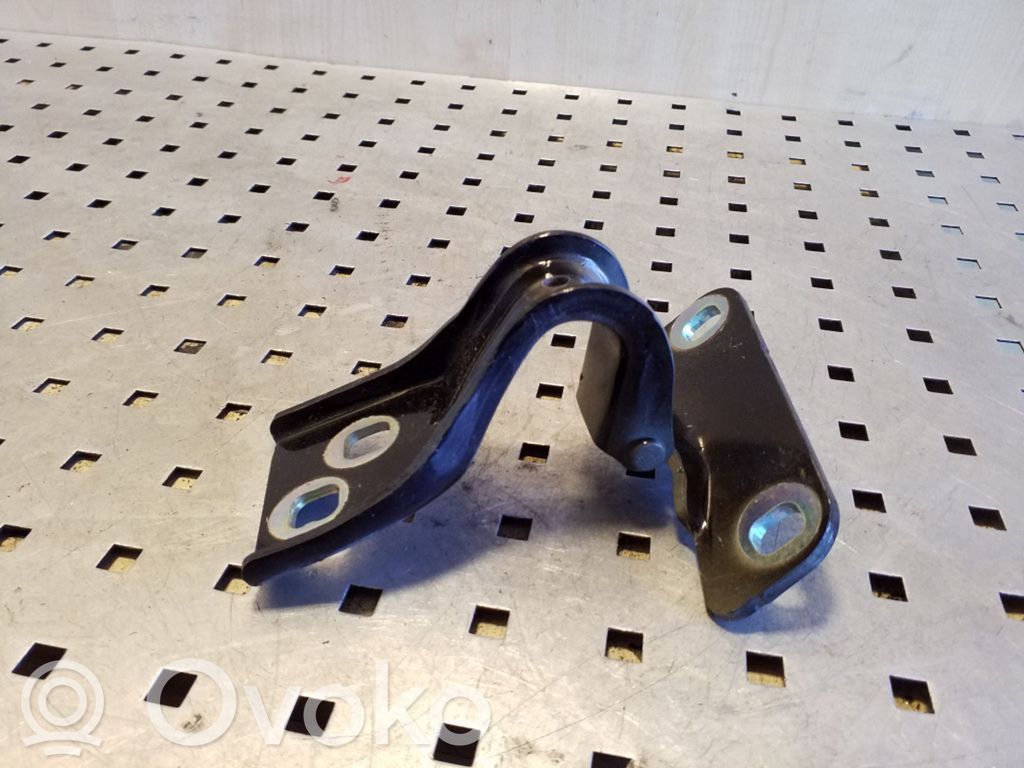 Opel Astra J Tailgate/trunk/boot hinge 