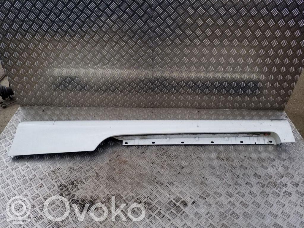 Listón   8J0853855D