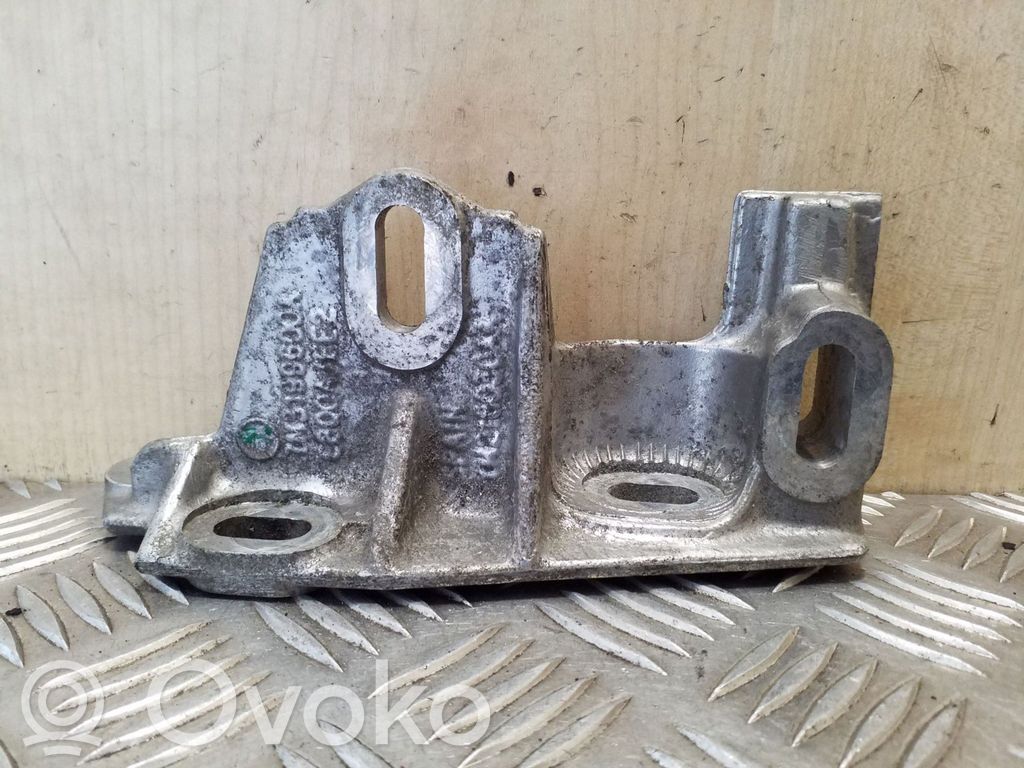Ford Galaxy Engine mounting bracket 