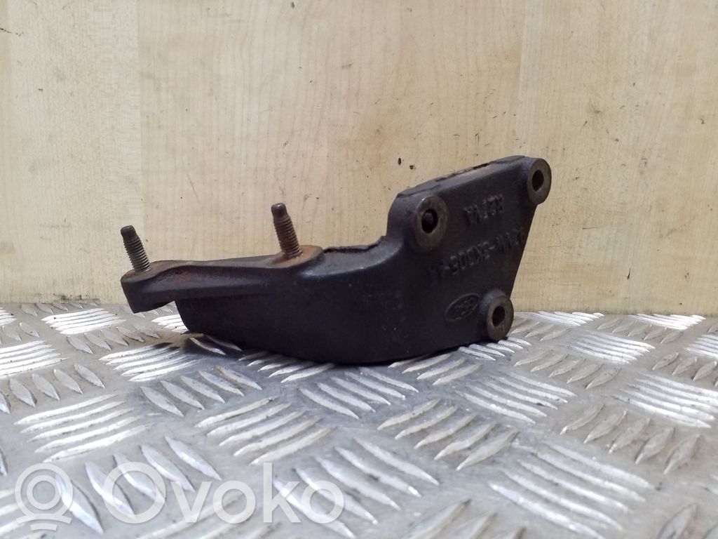 Ford Galaxy Engine mounting bracket 