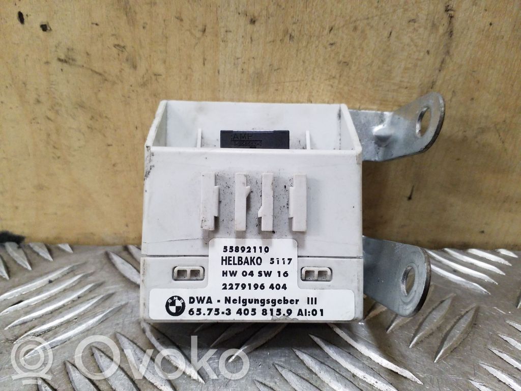 BMW X3 E83 Boîtier module alarme 