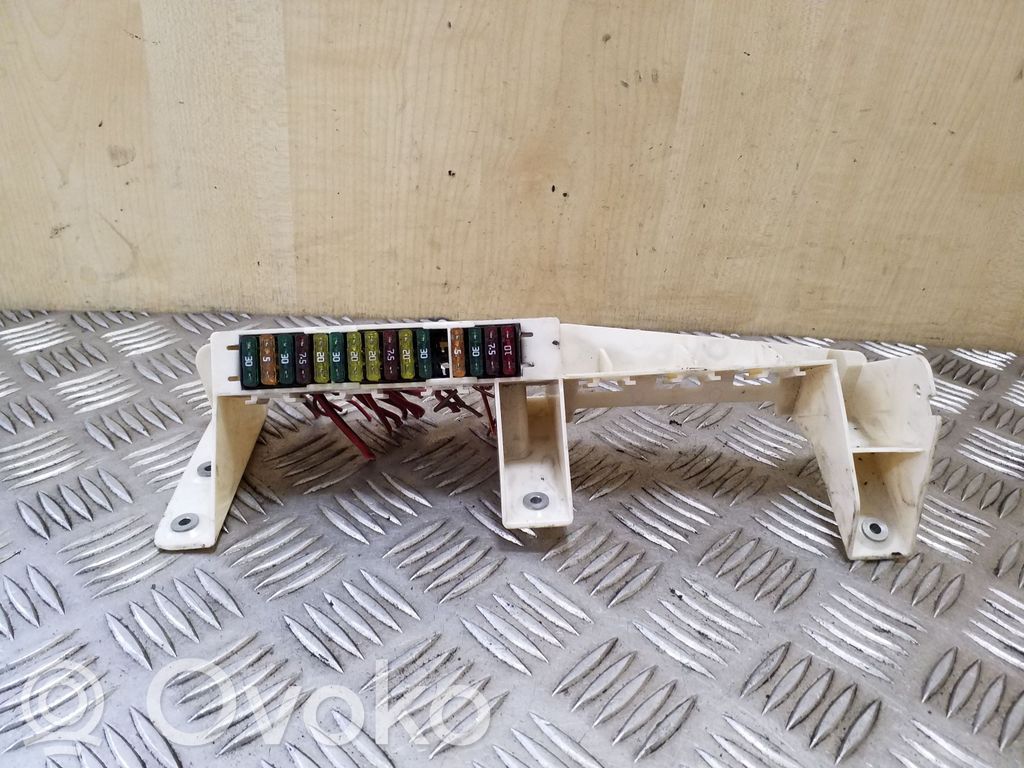 BMW X5 E53 Fuse module 