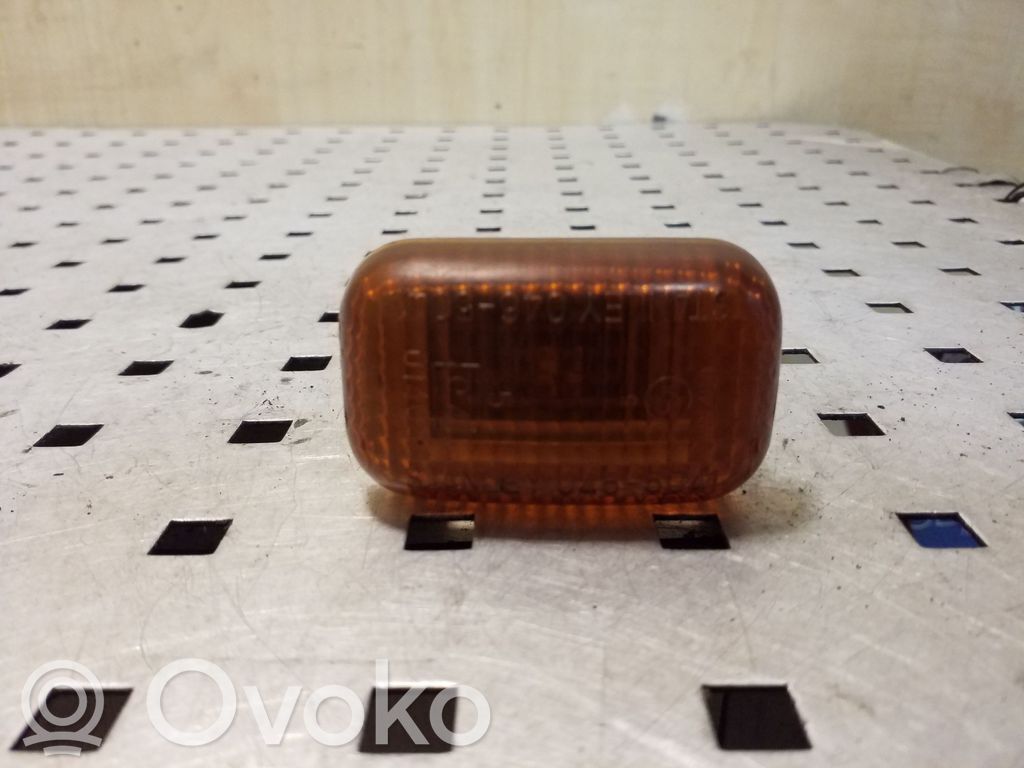 Opel Frontera B Front fender indicator light 