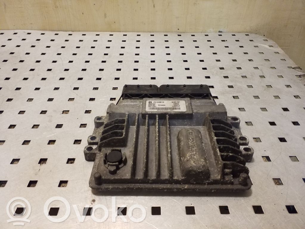 Opel Antara Engine control unit/module 