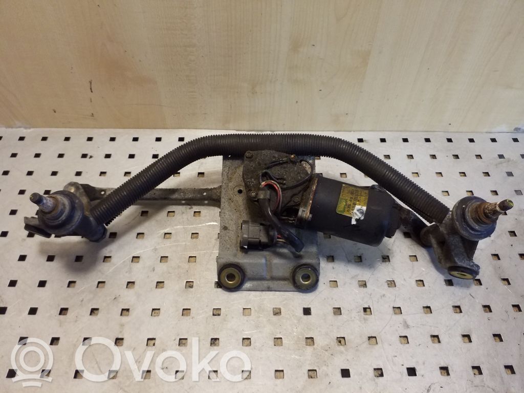 Renault Espace III Front wiper linkage and motor 
