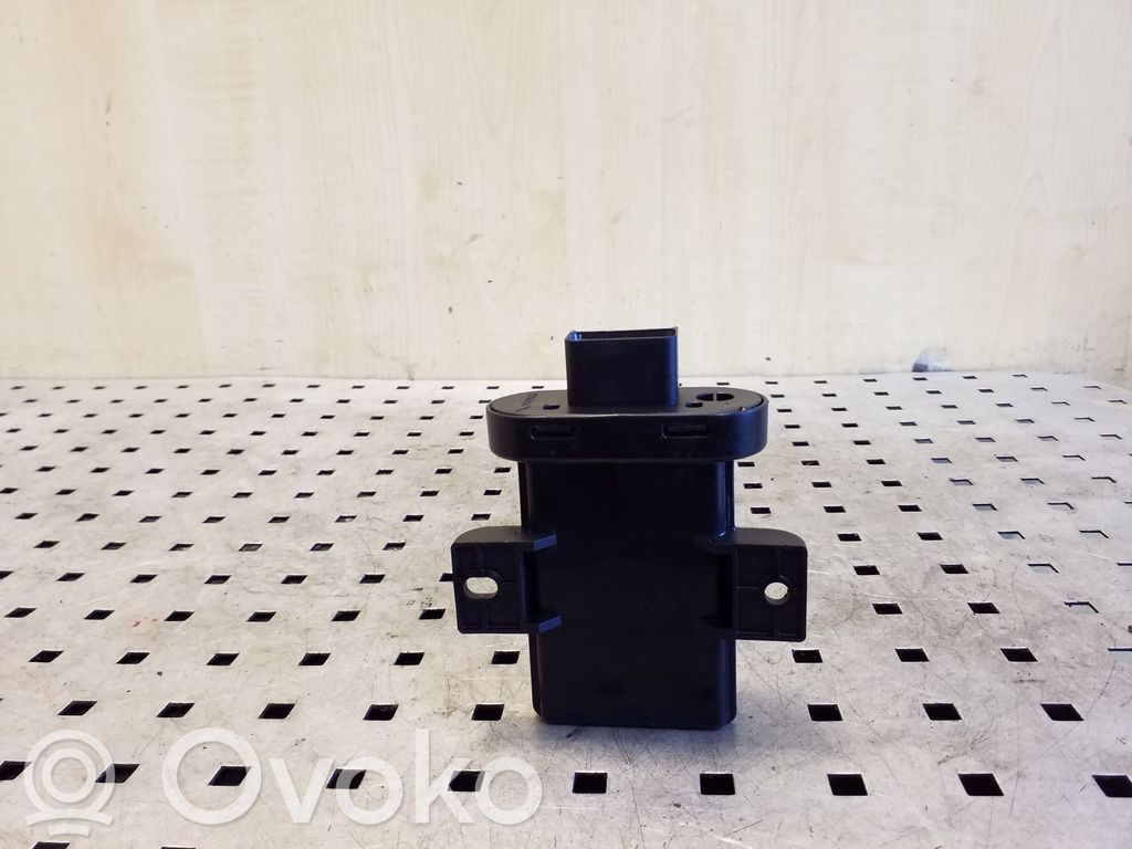 Unité de commande / module Xénon   89501220,31294186AA,330079AAA