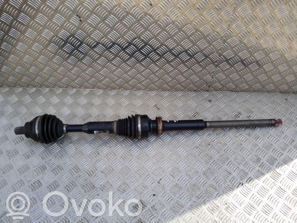 Volvo XC60 Priekinis pusašis 