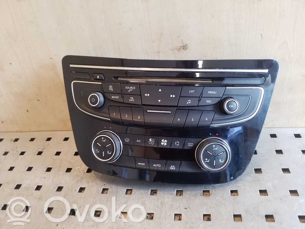 Peugeot 508 Climate control unit 