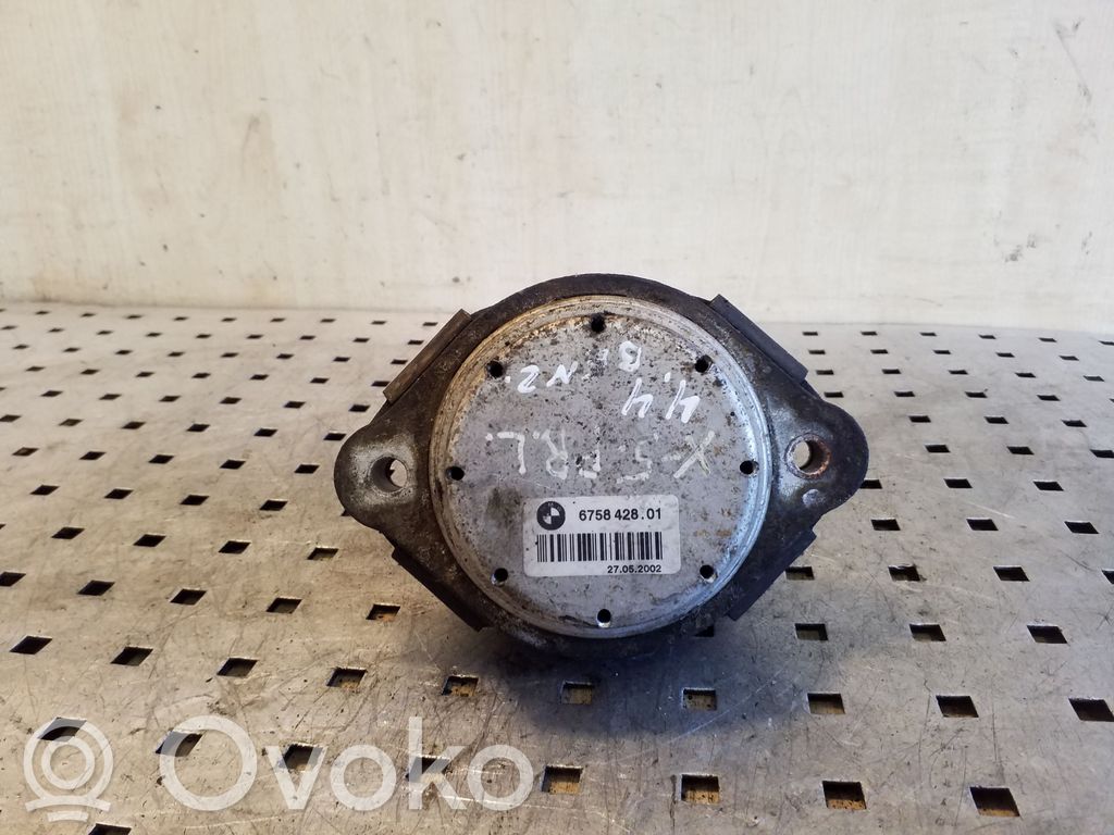 BMW X5 E53 Engine mount bracket 