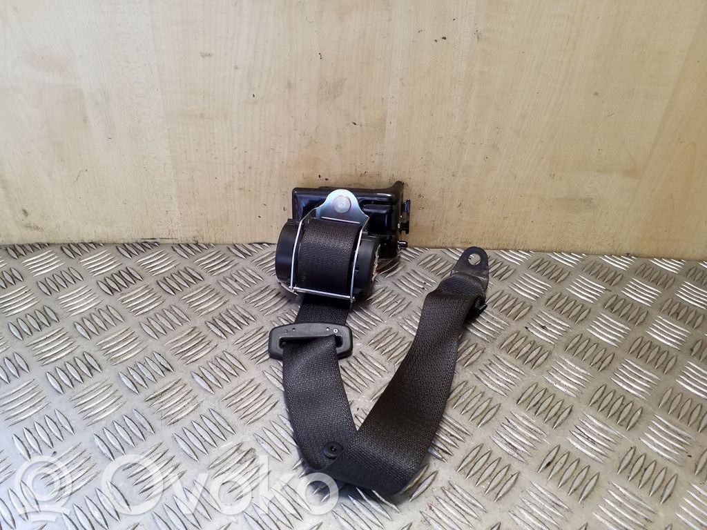 Opel Astra J Cinturón trasero 