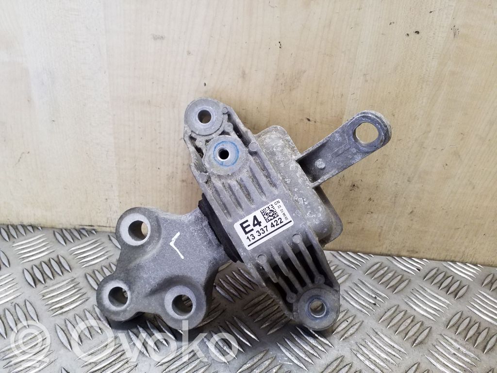 Opel Astra J Gearbox mount 