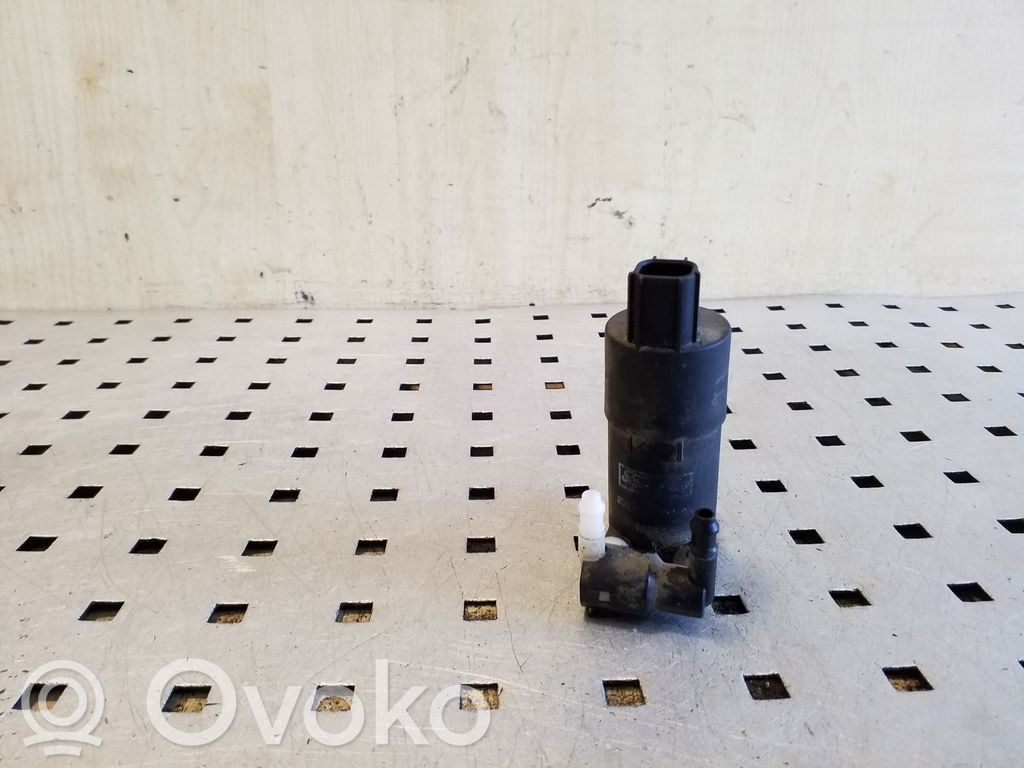 Windscreen/windshield washer pump