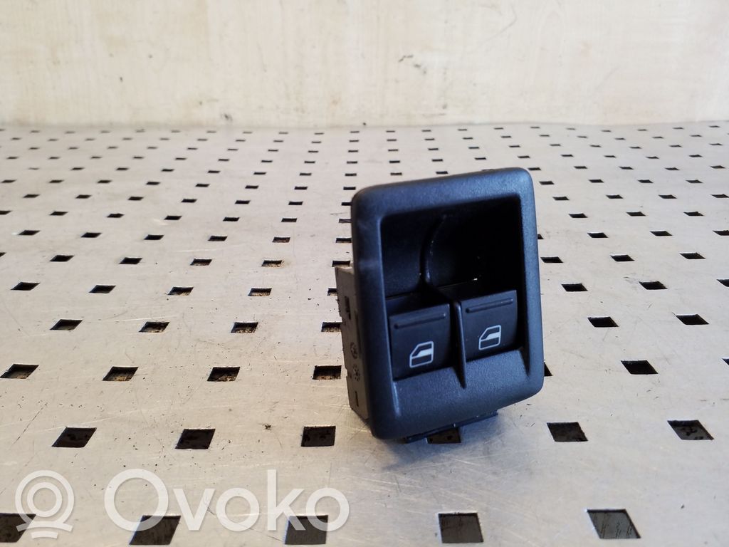 Volkswagen Scirocco Electric window control switch 