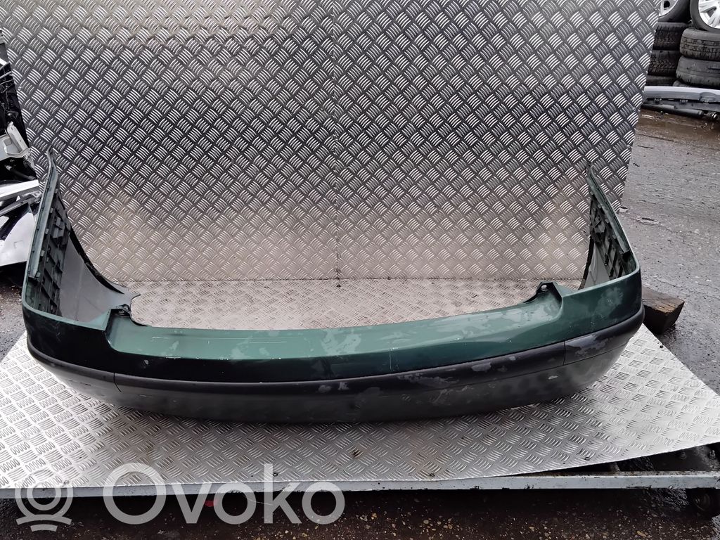 Volkswagen PASSAT B5 Parachoques 