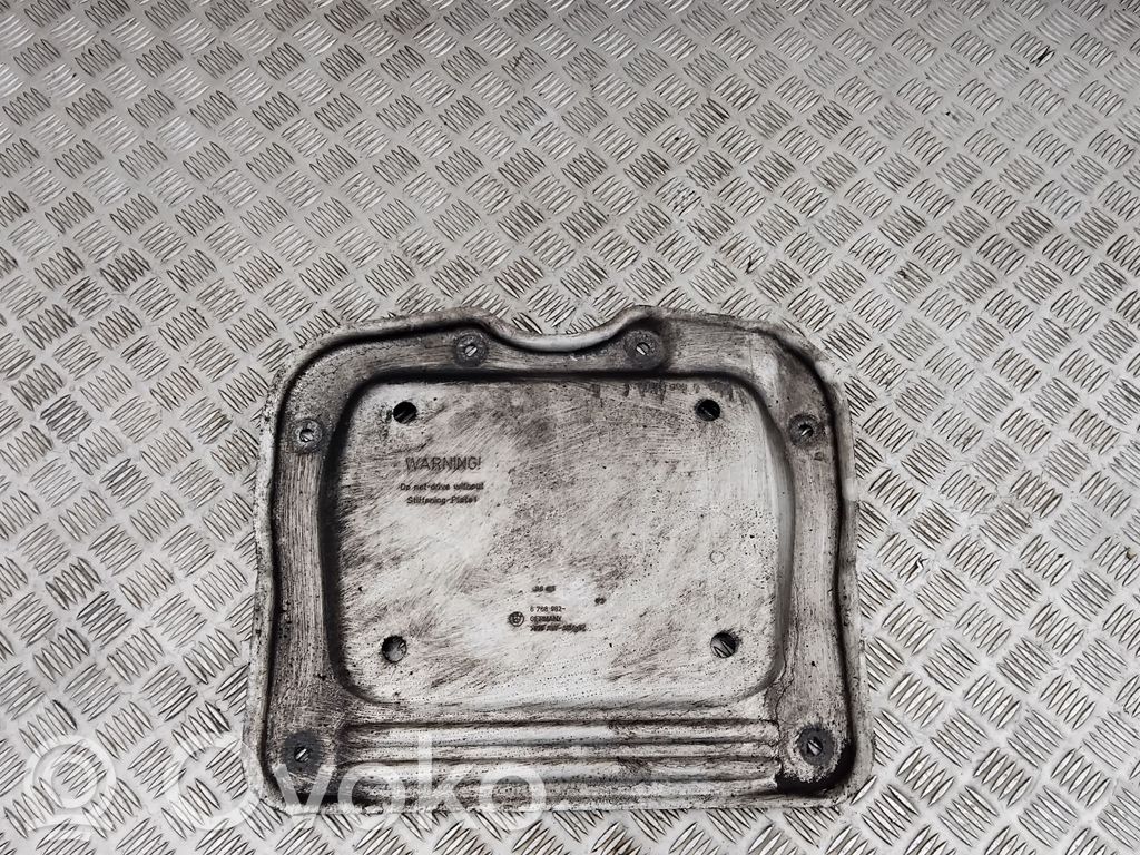 BMW 3 E90 E91 Engine splash shield/under tray 