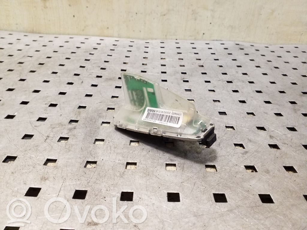 Antena (GPS antena)   692934705,30000779BF,1682646