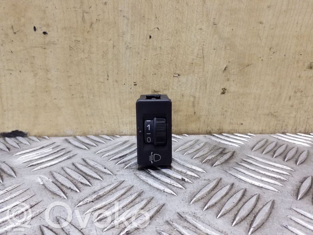 Peugeot 3008 I Interruttore di regolazione livello altezza dei fari