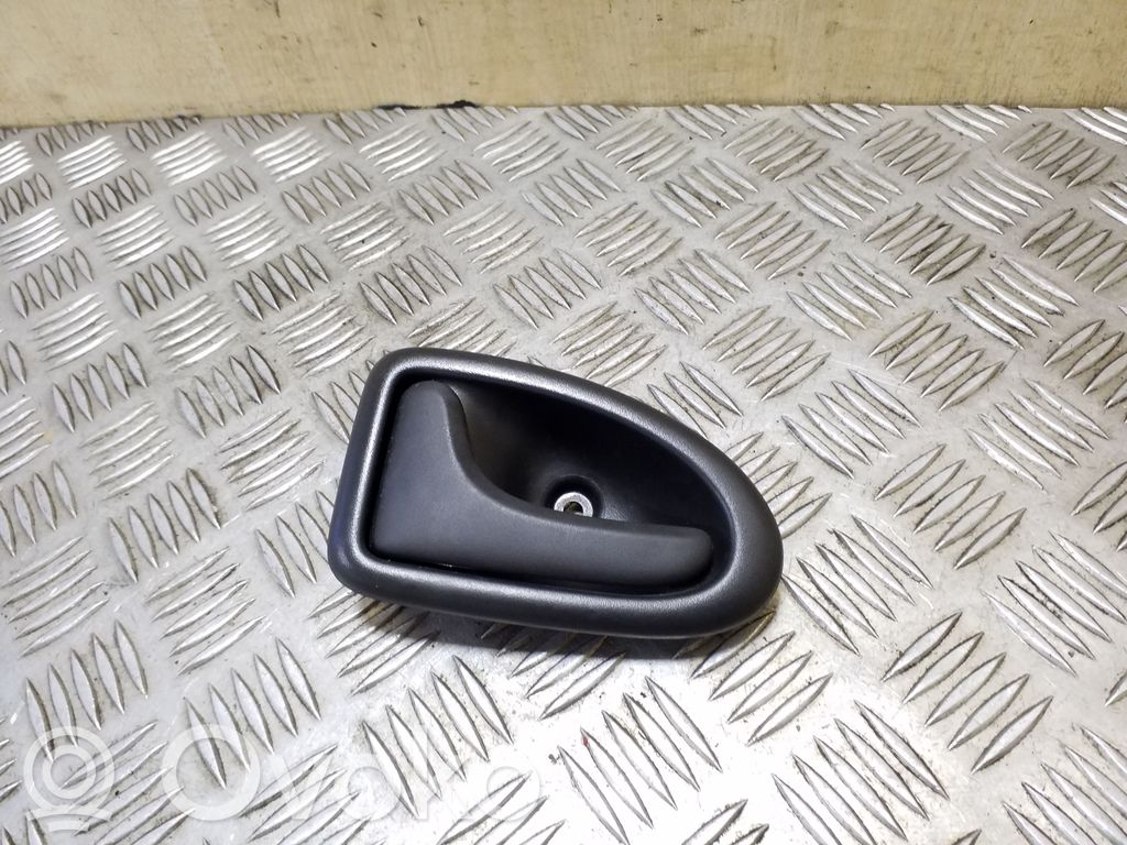 Opel Vivaro Maniglia interna per portiera anteriore 