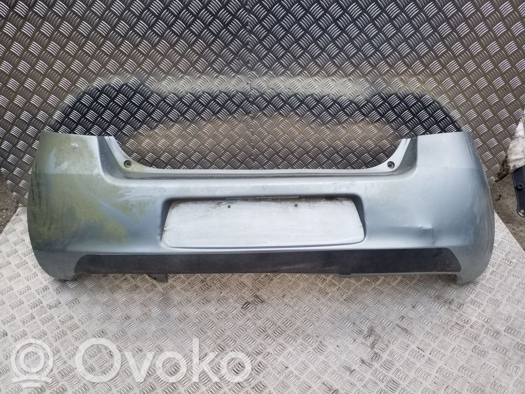 Toyota Yaris Parachoques 