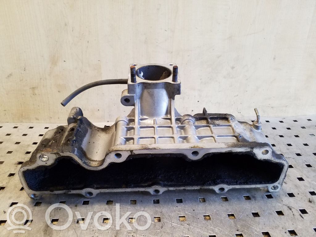 Toyota RAV 4 (XA30) Collettore di aspirazione