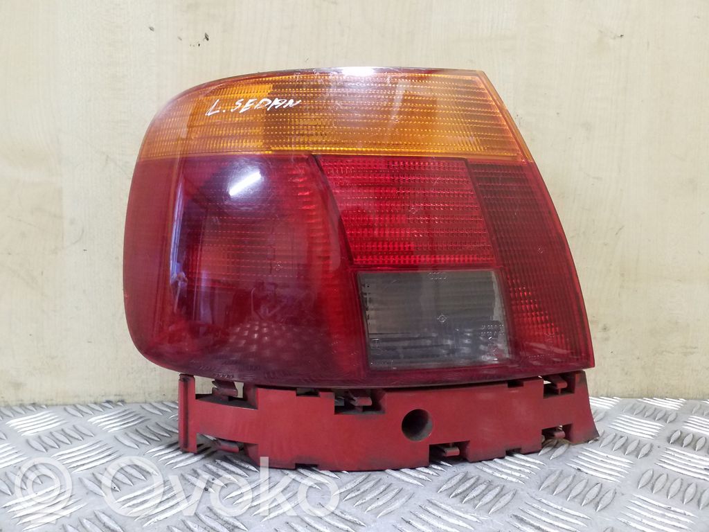 Audi A4 S4 B5 8D Luci posteriori