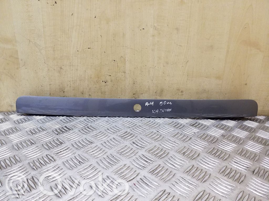 Éclairage de plaque d'immatriculation   8D9827576