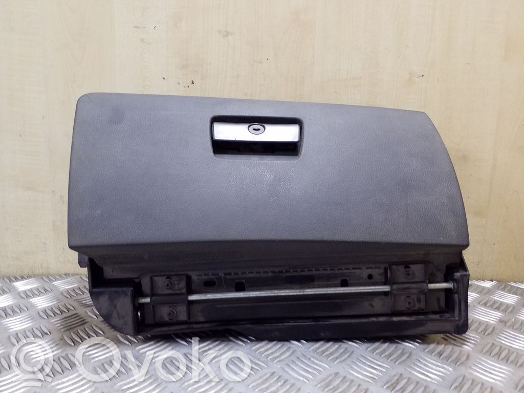 BMW 3 E90 E91 Glove box set 