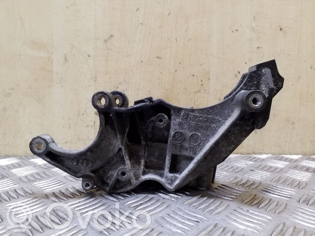 Audi A5 8T 8F Power steering pump mounting bracket 