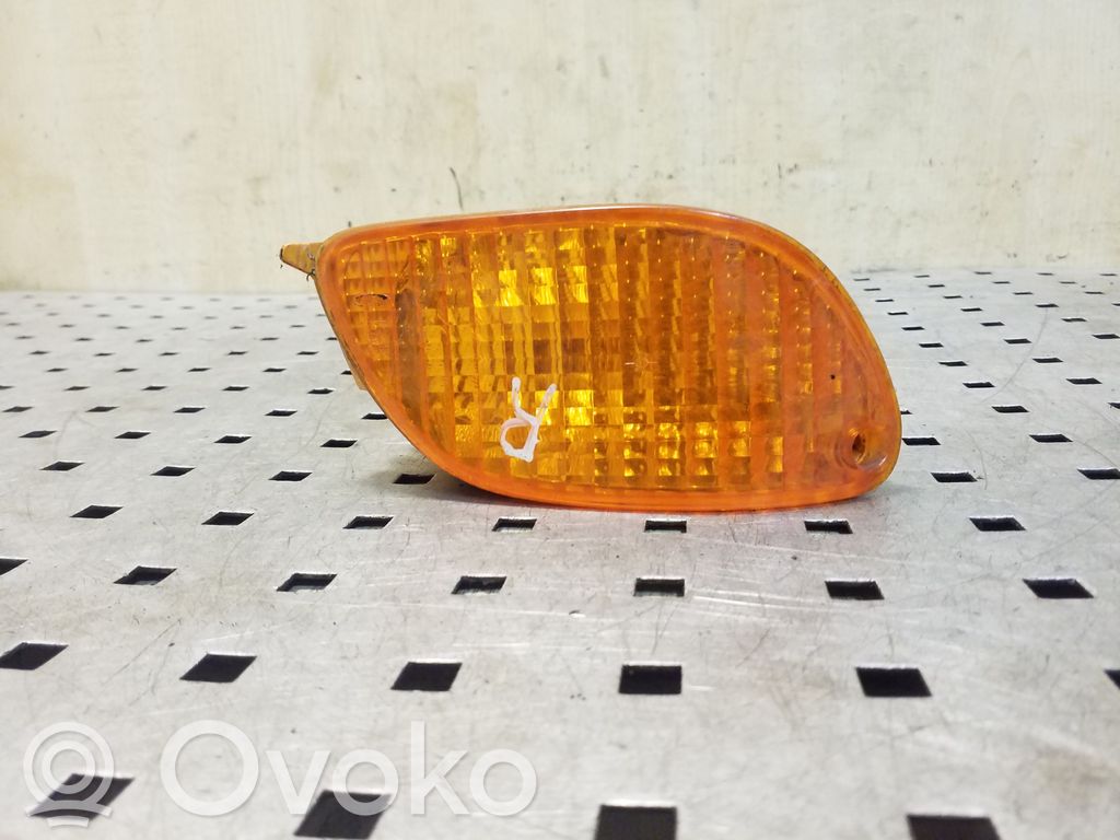 Ford Focus Front indicator light 