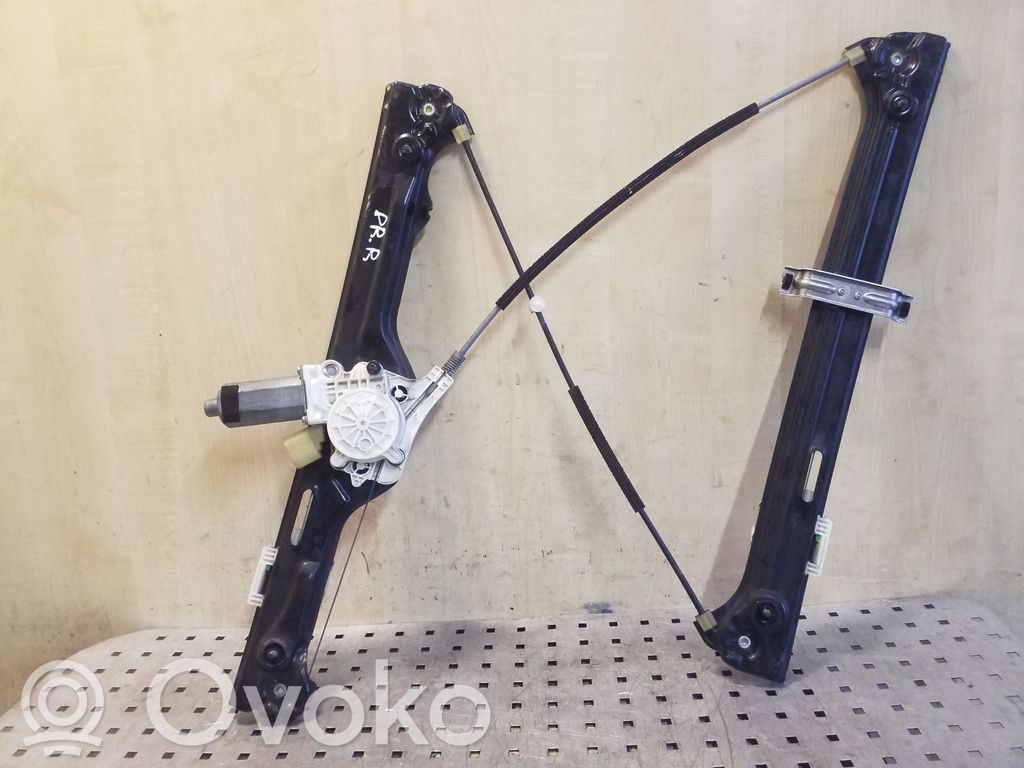 BMW X5 E70 Front door window regulator with motor 