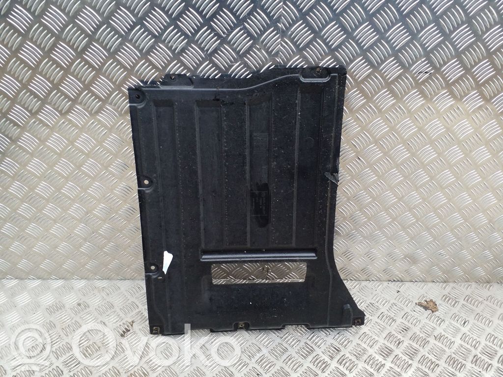 Placa protectora del centro/medio   51757160235,7160235