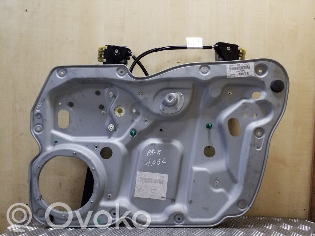 Volkswagen Touran I Meccanismo di sollevamento del finestrino anteriore senza motorino