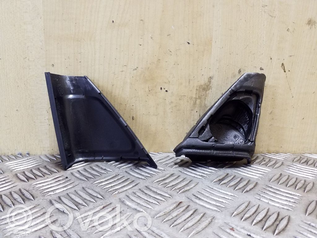 BMW 5 F10 F11 Inne elementy wykończeniowe drzwi przednich 