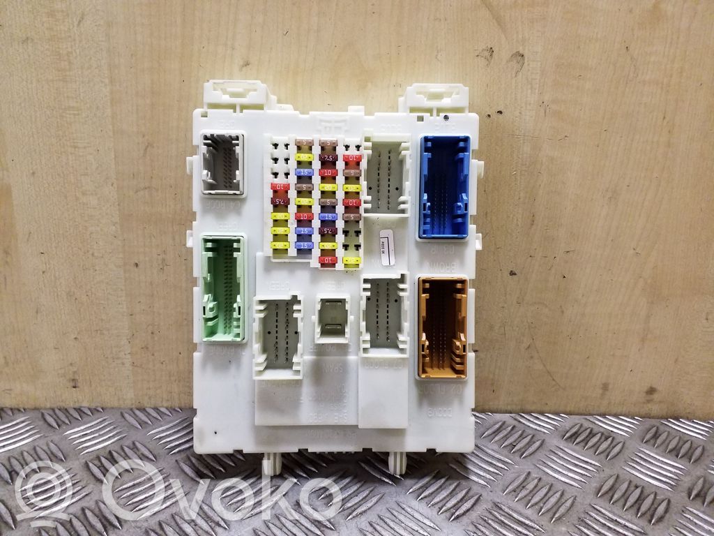 Ford Focus Fuse module 