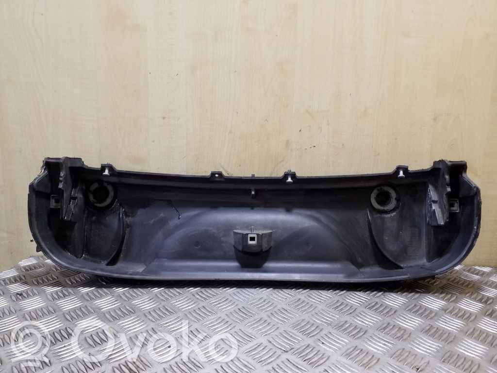 BMW X3 E83 Ohjaamon sisäilman mikrosuodattimen runko (osa) 