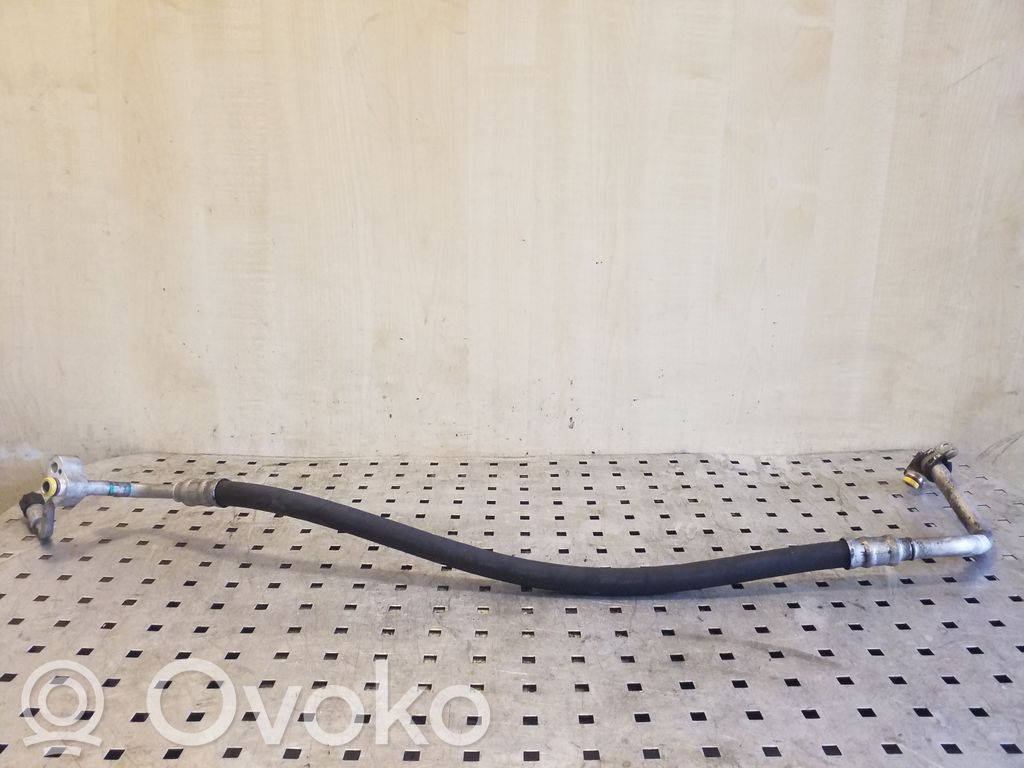 BMW X3 E83 Ilmastointilaitteen putki (A/C) 