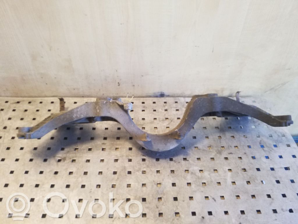 Rear differential/diff mount bracket   3450440