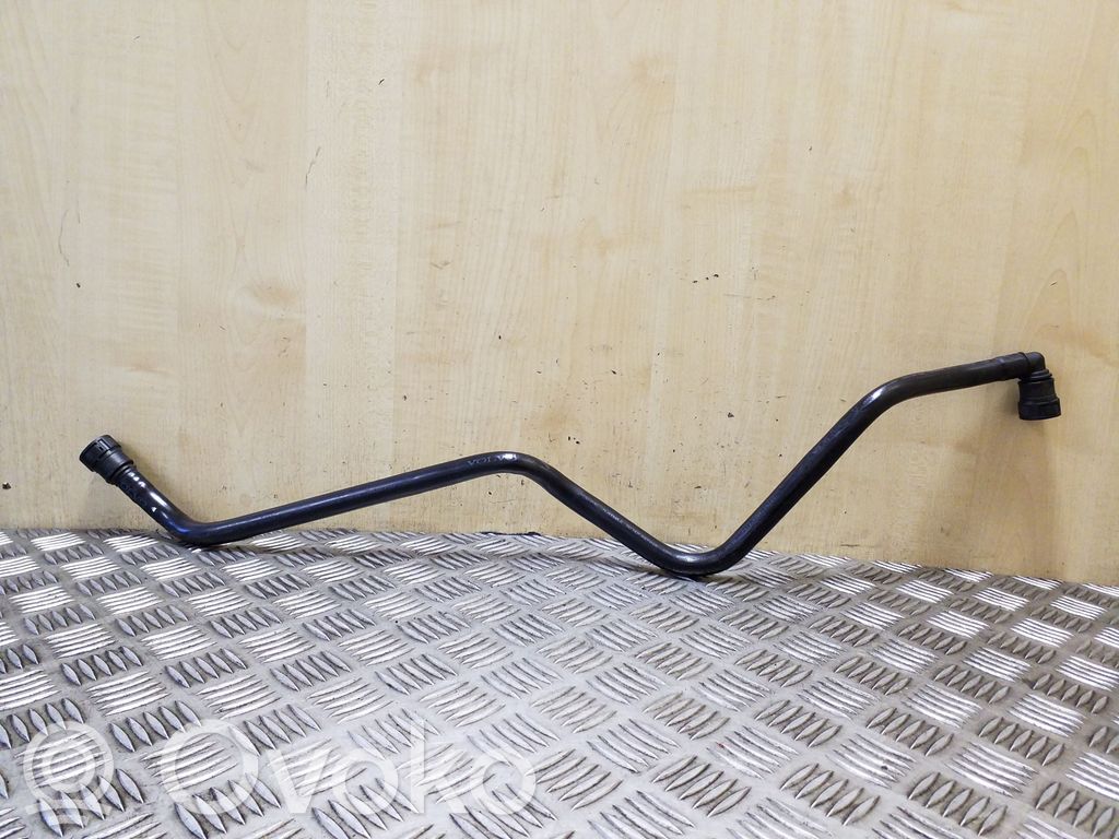 Volvo S60 Leitung / Schlauch Kraftstoff 
