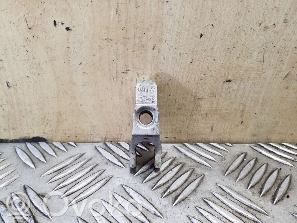 Opel Zafira C Bridă fixare injector 