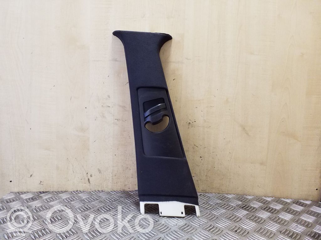 BMW X5 E53 Pilar (B) (superior) 
