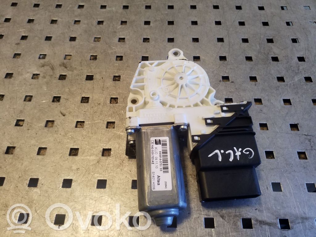 Seat Altea XL Silniczek podnoszenia szyby drzwi tylnych 