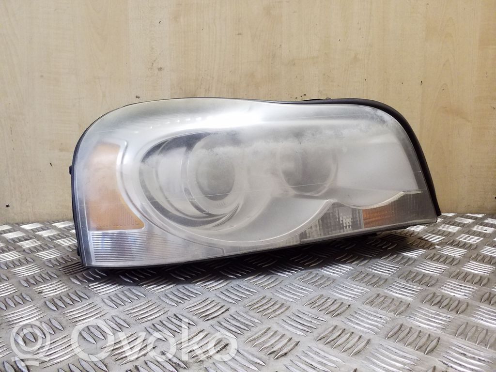 Volvo XC90 Scheinwerfer 