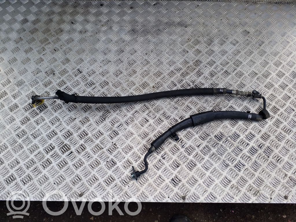 Audi A8 S8 D4 4H Ohjaustehostimen letkusto 